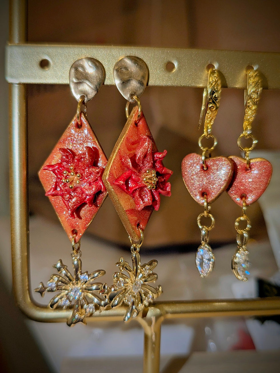 Miniatyrbild: "Christmas Flower ExtraVaganza" - 18K Gold Plated 