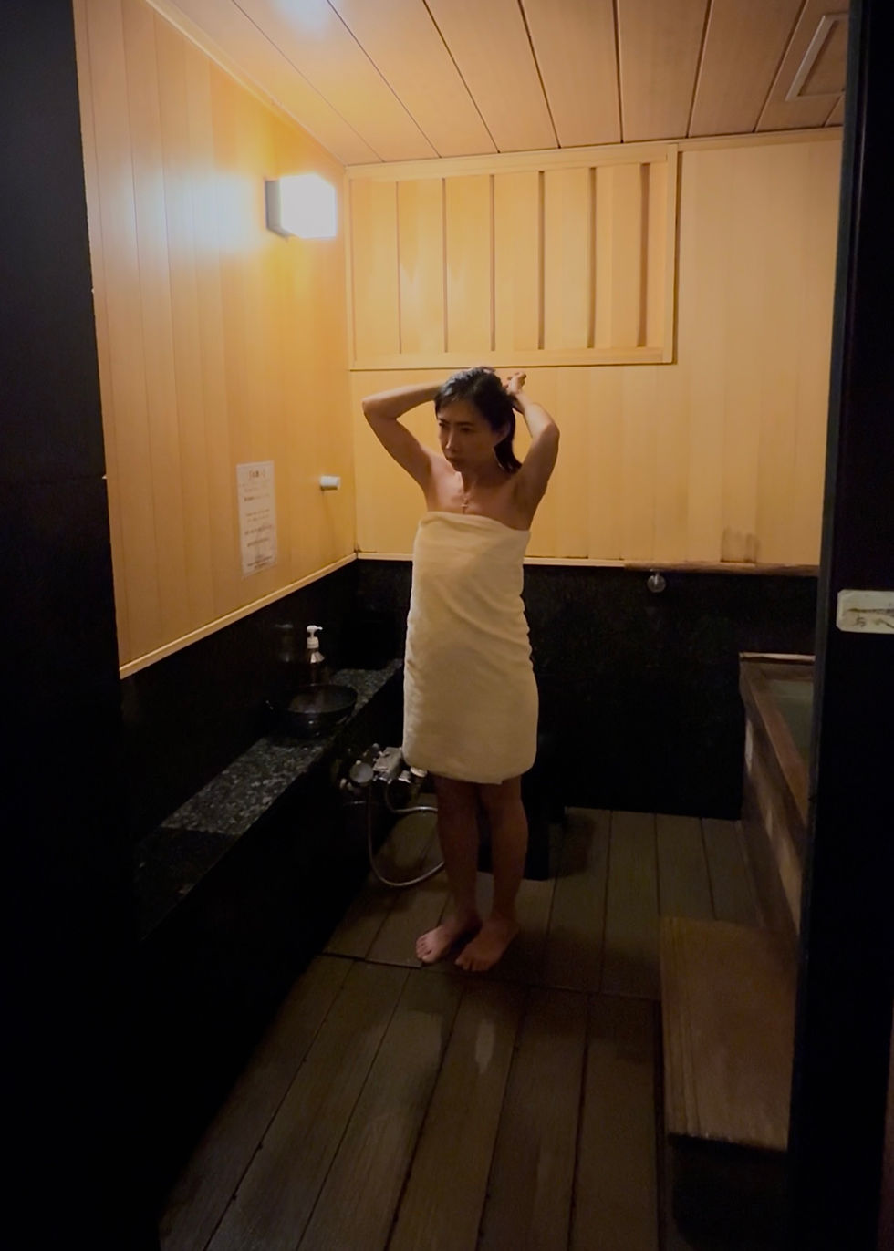 Naked in the Onsen — Quietly Becoming One of the Group