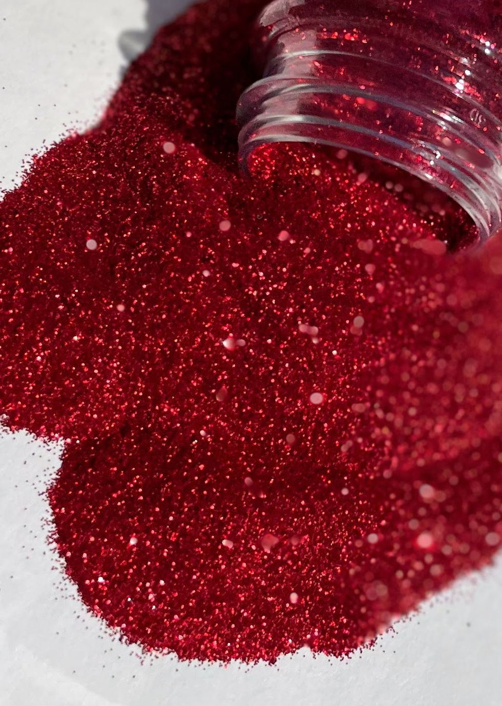 Thumbnail: Scarlet - Red metallic fine polyester glitter