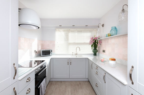 Bespoke kitchen design in grade 2 listed apartment in Richmond. Kitchen designers in Richmond.