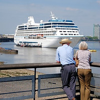 Cruise shipping.jpg