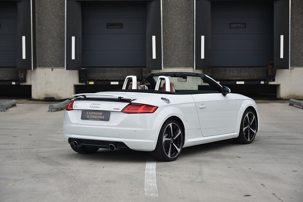 Thumbnail: Audi TT Roadster Quattro Pro Line+ S-Tronic 2.0 Gletscherwhite Pareleffect 2015