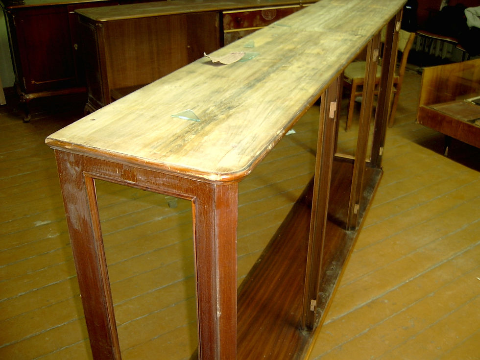 Мебель в процессе реставрации