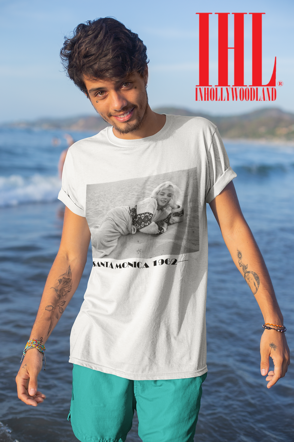Thumbnail: Marilyn Monroe Santa Monica 1962 Unisex T-Shirt