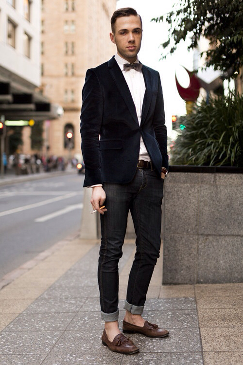 【コーディネート】ジャケパン×蝶ネクタイの着こなし【大定番】