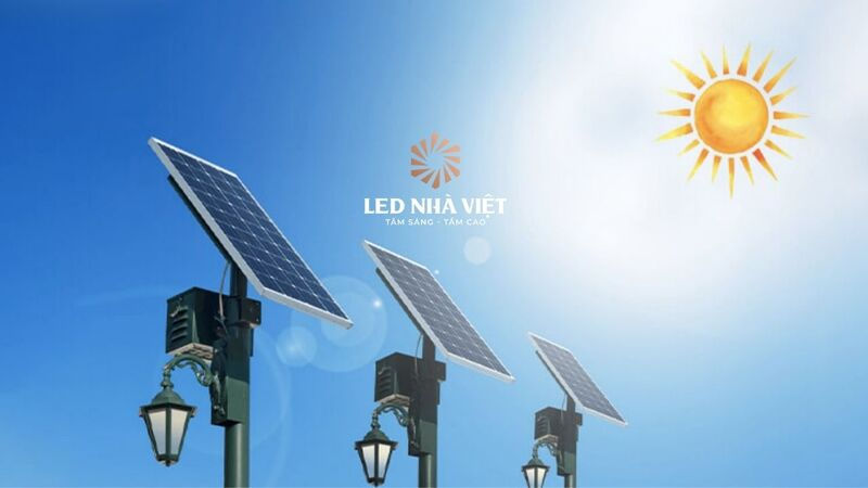 gia-den-nang-luong-mat-troi-30w