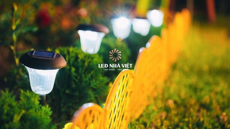 mua-den-nang-luong-mat-troi