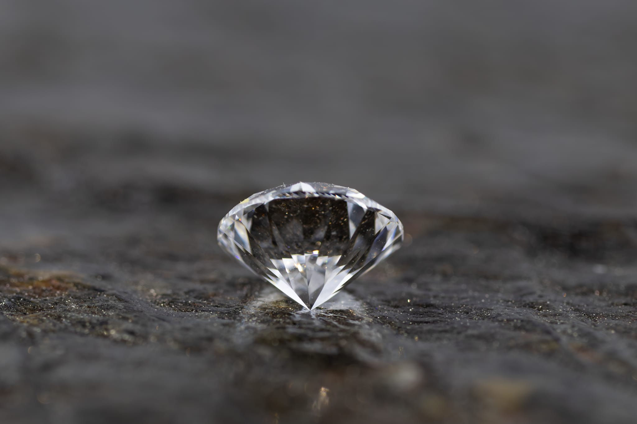 Round shape 1.5 carat D diamond