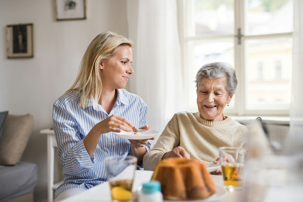 How a Senior Care Service Brings Comfort With Familiar Faces