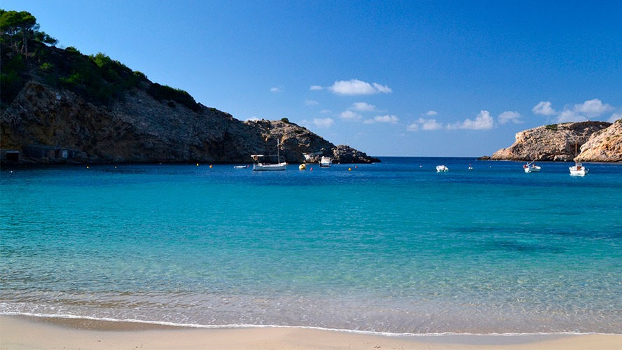 Embrace Personalisation: The Future of Pilates at Our Ibiza Retreat