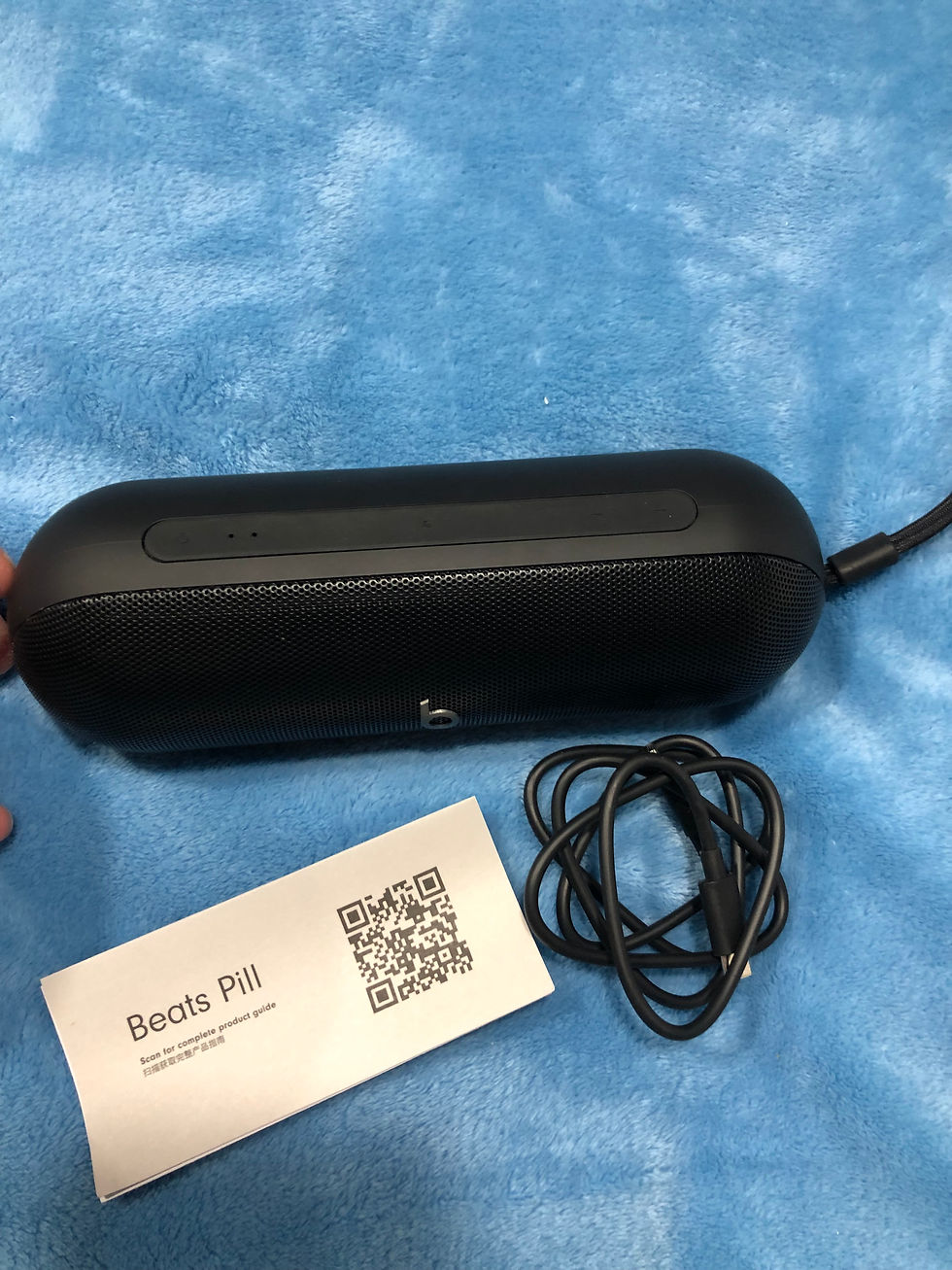 Thumbnail: Beats Pill in black