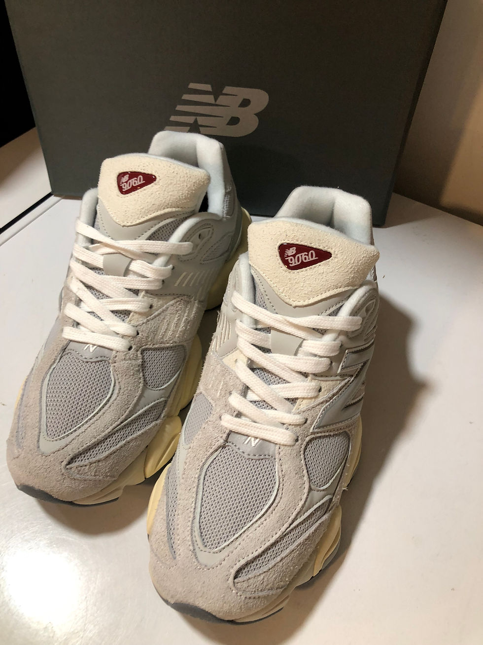 Thumbnail: New Balance.9060.      9.5,10,11
