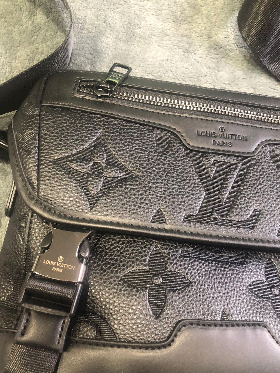 Thumbnail: Black Crossbody.