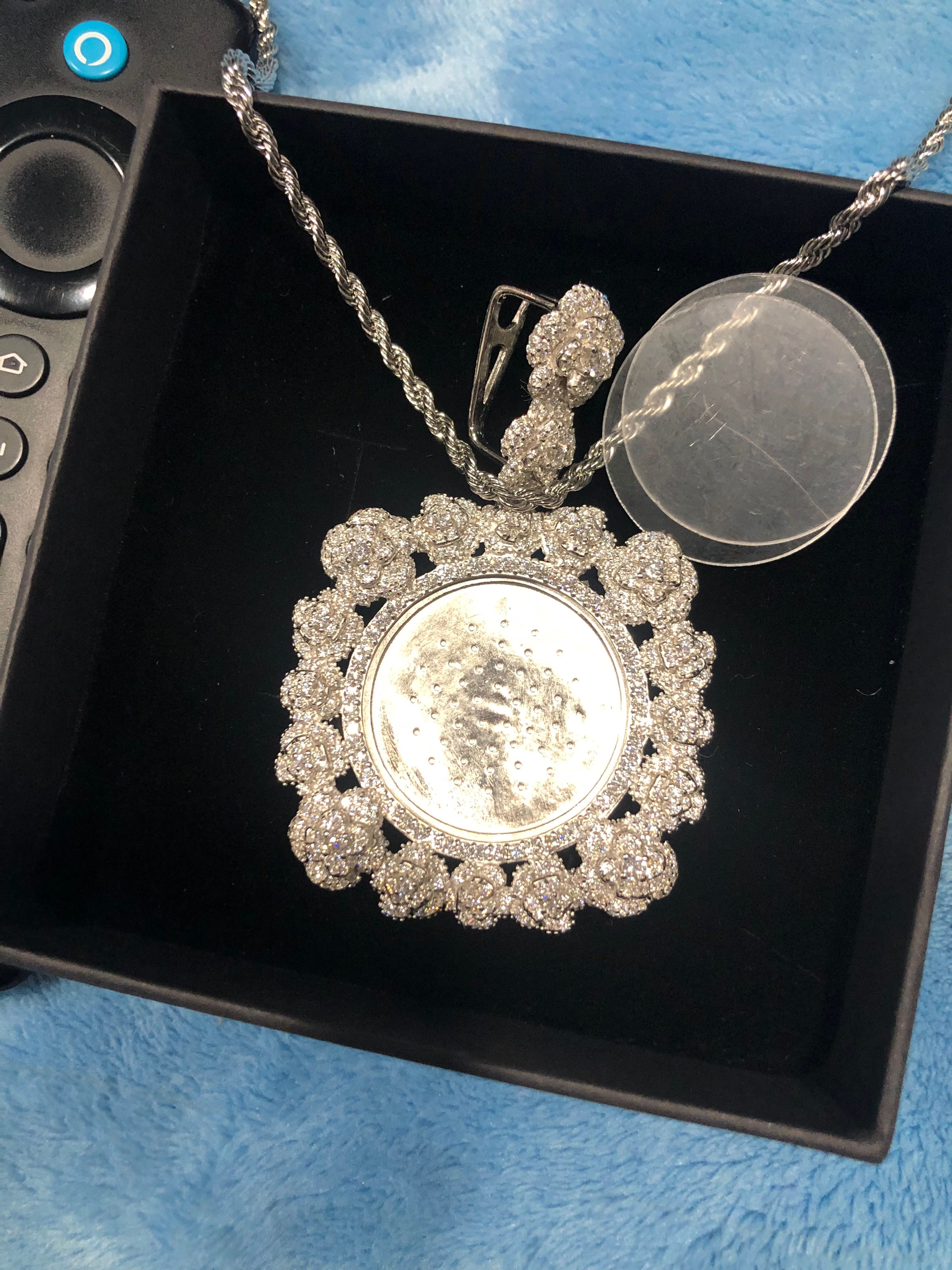 Moissanite memory pendant