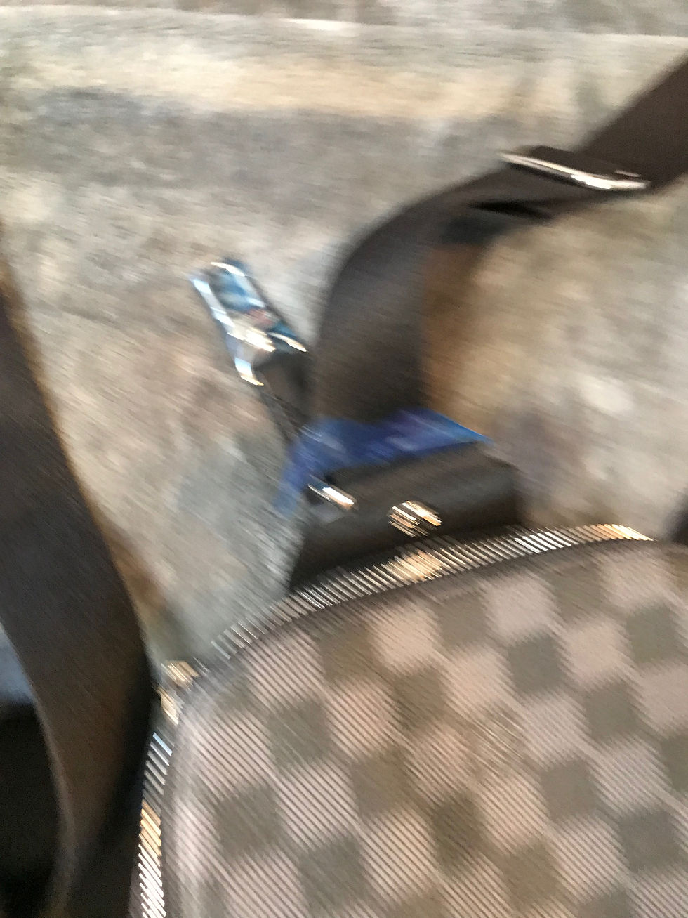 Thumbnail: Avenue sling bags,