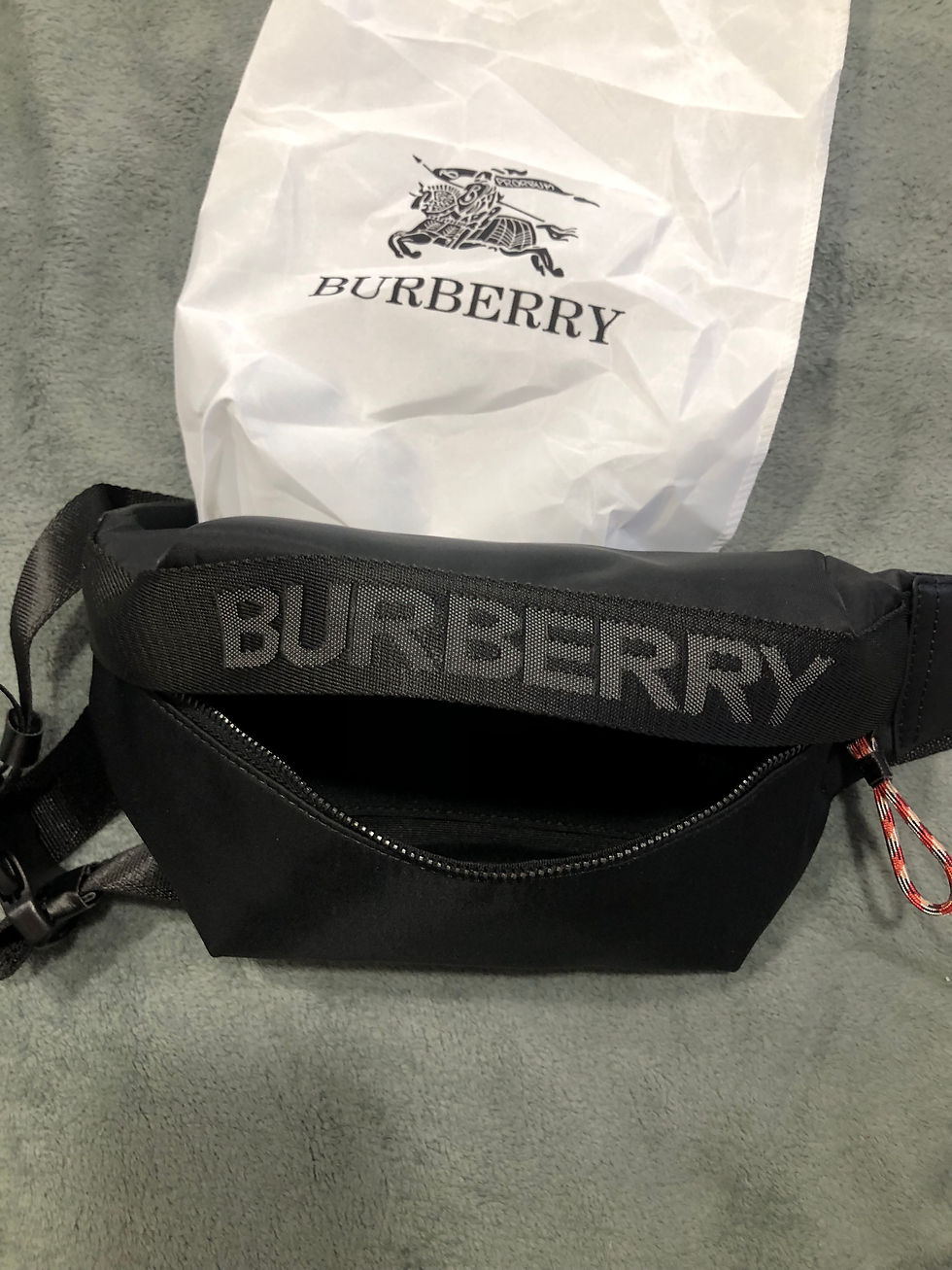 Thumbnail: Bur crossbody