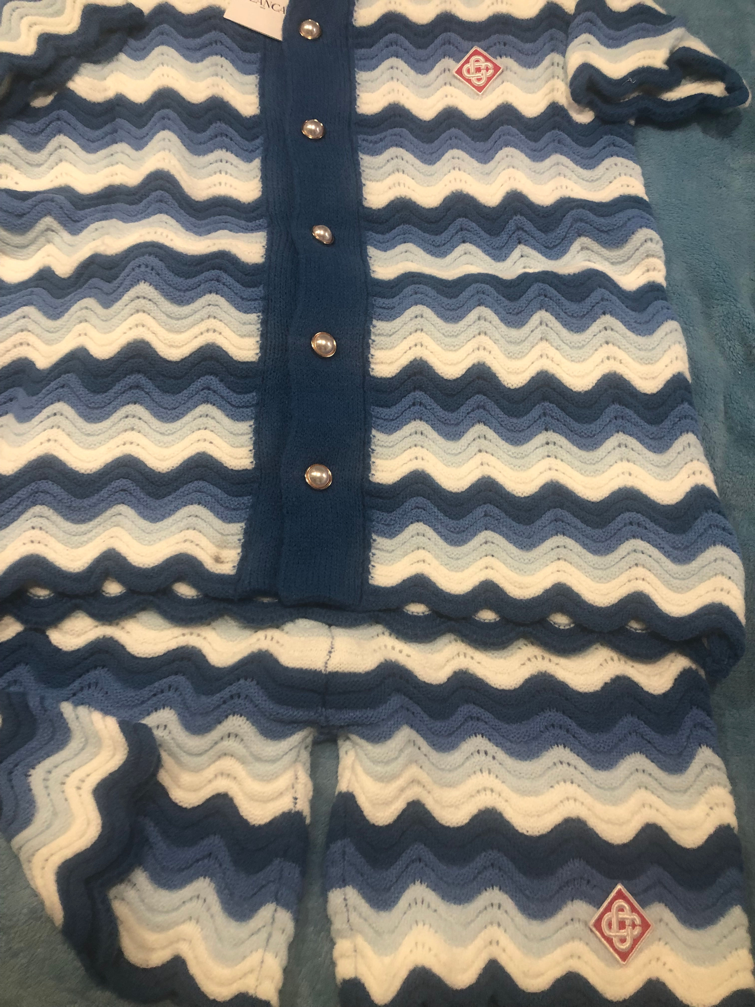 Thick KNITTED Casablanca set.              2x only