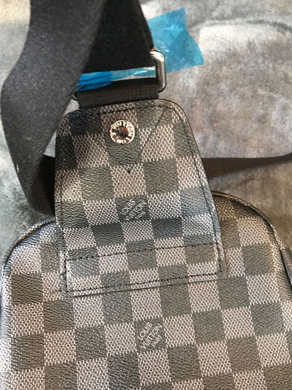 Thumbnail: Avenue sling bags,