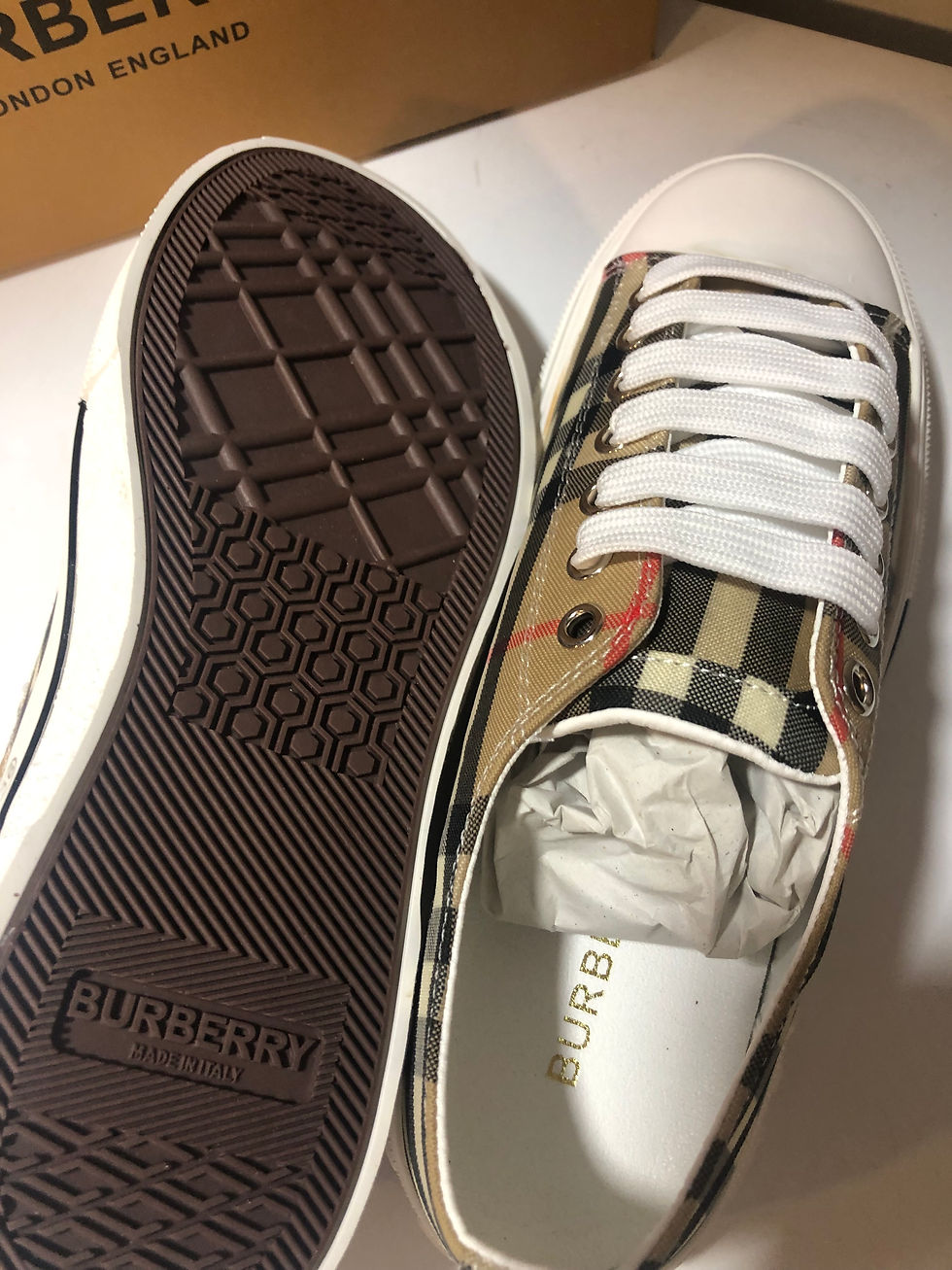 Thumbnail: Check Sneakers     42,43,44,.only