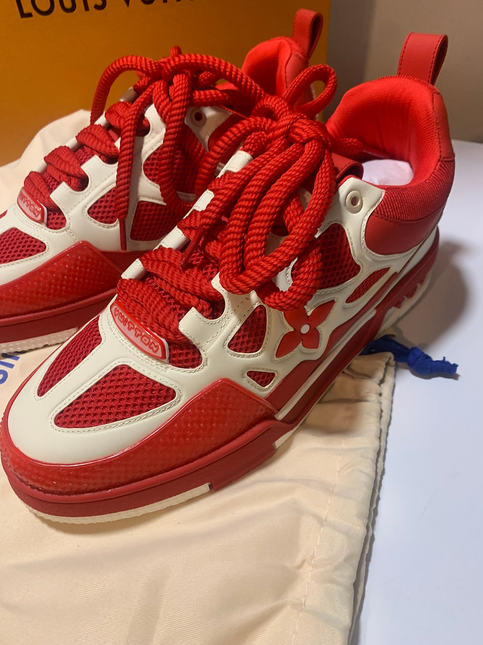 Thumbnail: Red Lv skate sneaker.    42,43,45,46