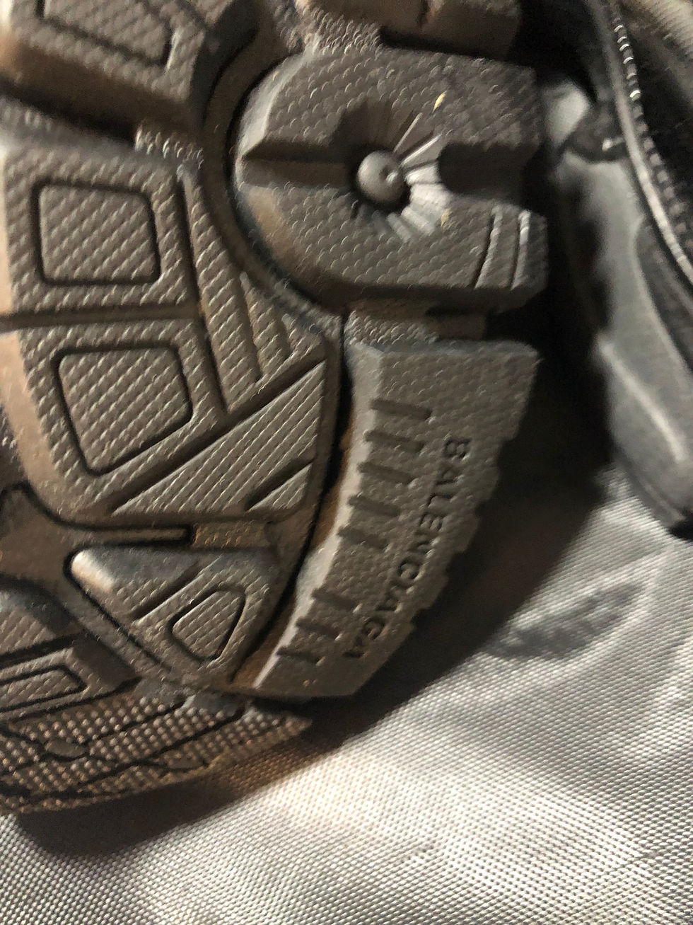 Thumbnail: Triple black Runners.   ,40,42,43,44,45,