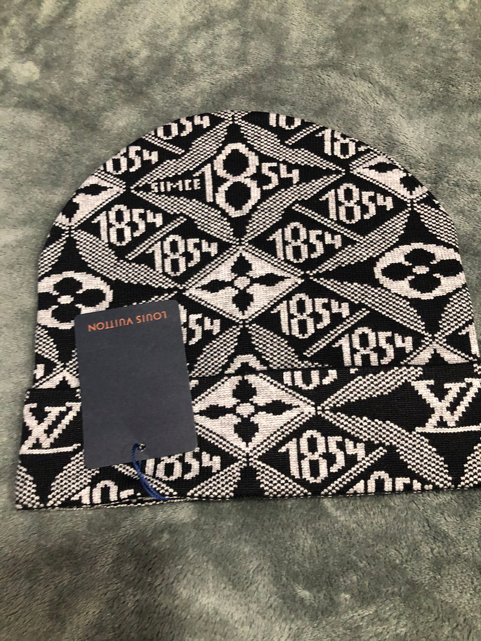 Thumbnail: Lv Scully's