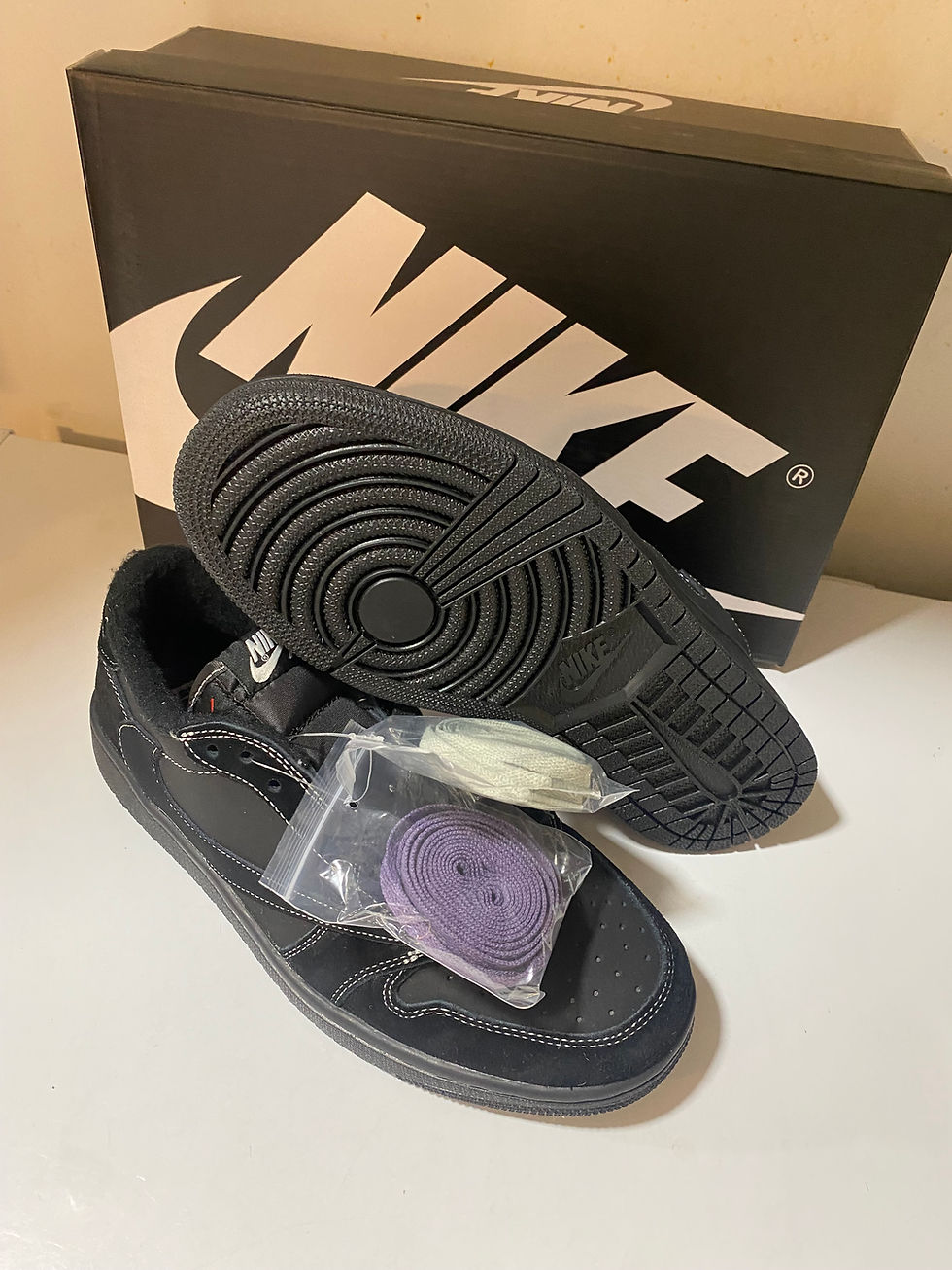 Thumbnail: Travis Scott's  Black Phantom