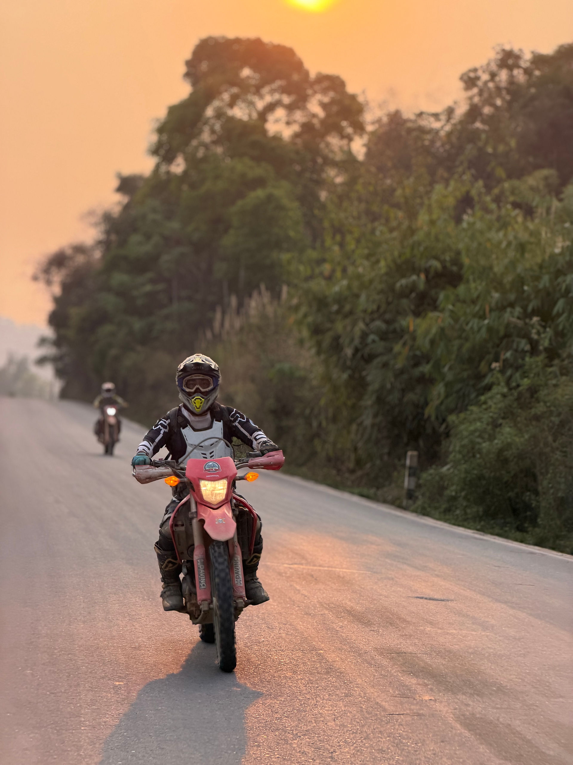 Sunset as riders make their way to camp