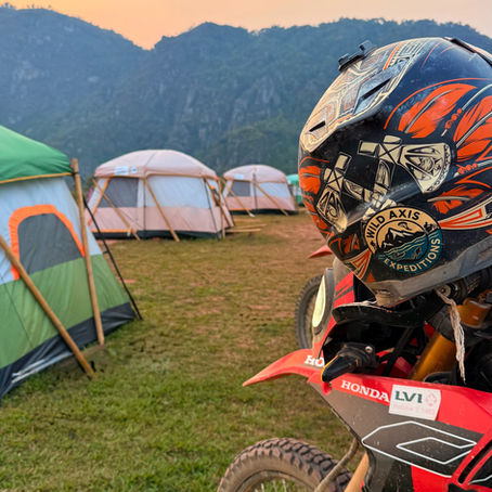 Exploring the Lost Trails of Northern Laos : Building a New Expedition Route