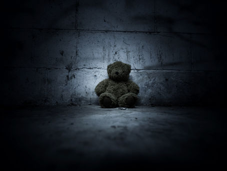 Frightnight. Horror in your head.