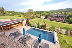 The pool and the terrace