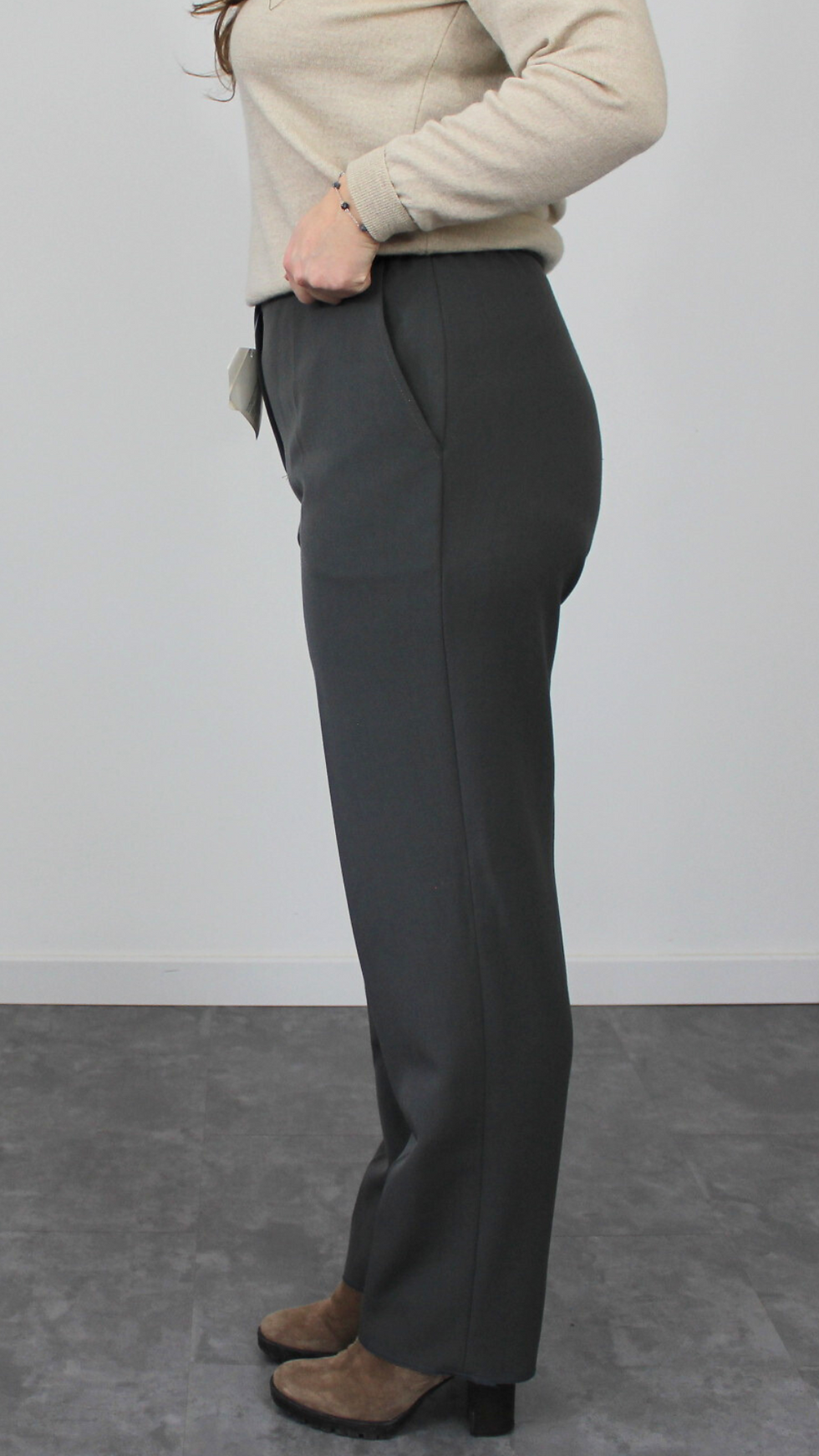 Miniature : Pantalon droit 90's - Taille jusqu'au 42/44