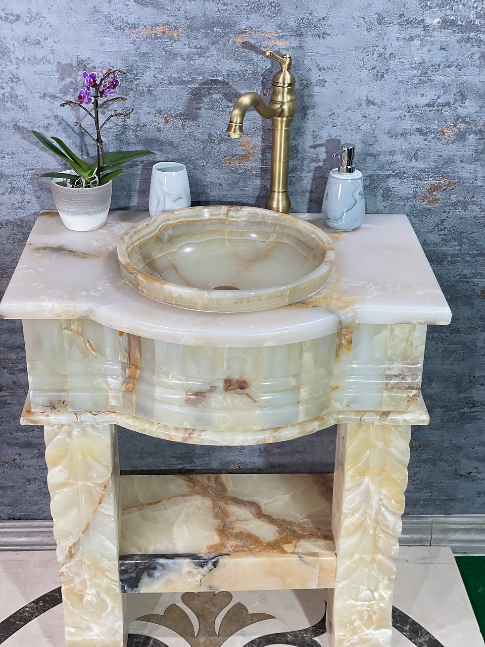 Miniaturbild: Onyx Standwaschbecken mit Spiegelrahmen Weiß klassisch