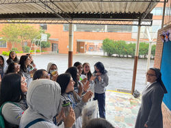 FERIA UNIVERSITARIA EN EL COLEGIO MARGARITA BOSCO