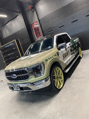 Vehicle branding services