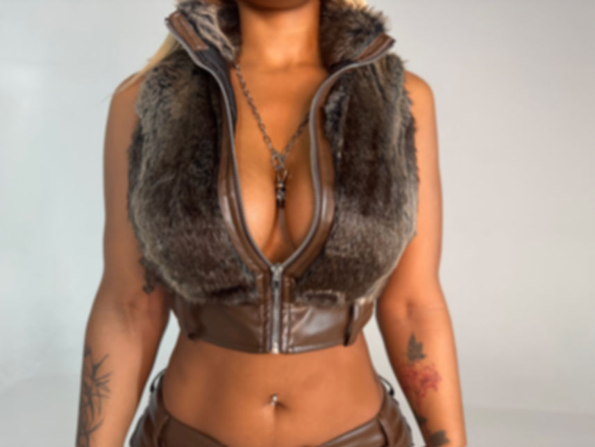 Dulsè Luxe Fur Leather-Trim Vest- Mocha Brown