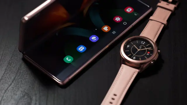 Samsung Umumkan Galaxy Z Fold 3 dan Watch 4 pada 11 Agustus 2021?