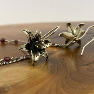 Tiger Lily Earring