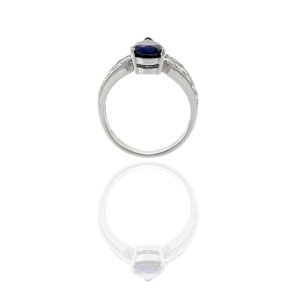 Thumbnail: Exquisite 18K Solid Gold Natural Blue Sapphire and Diamond Ring