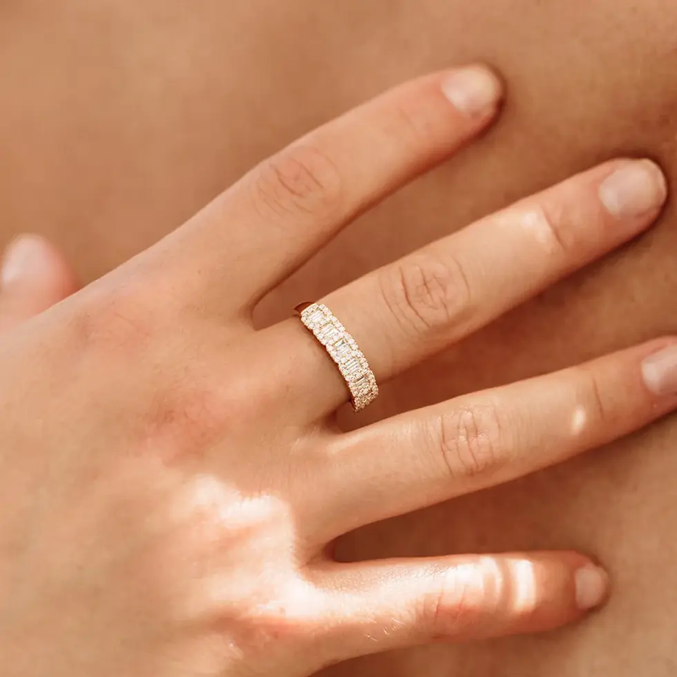 Round Diamond Anniversary Ring