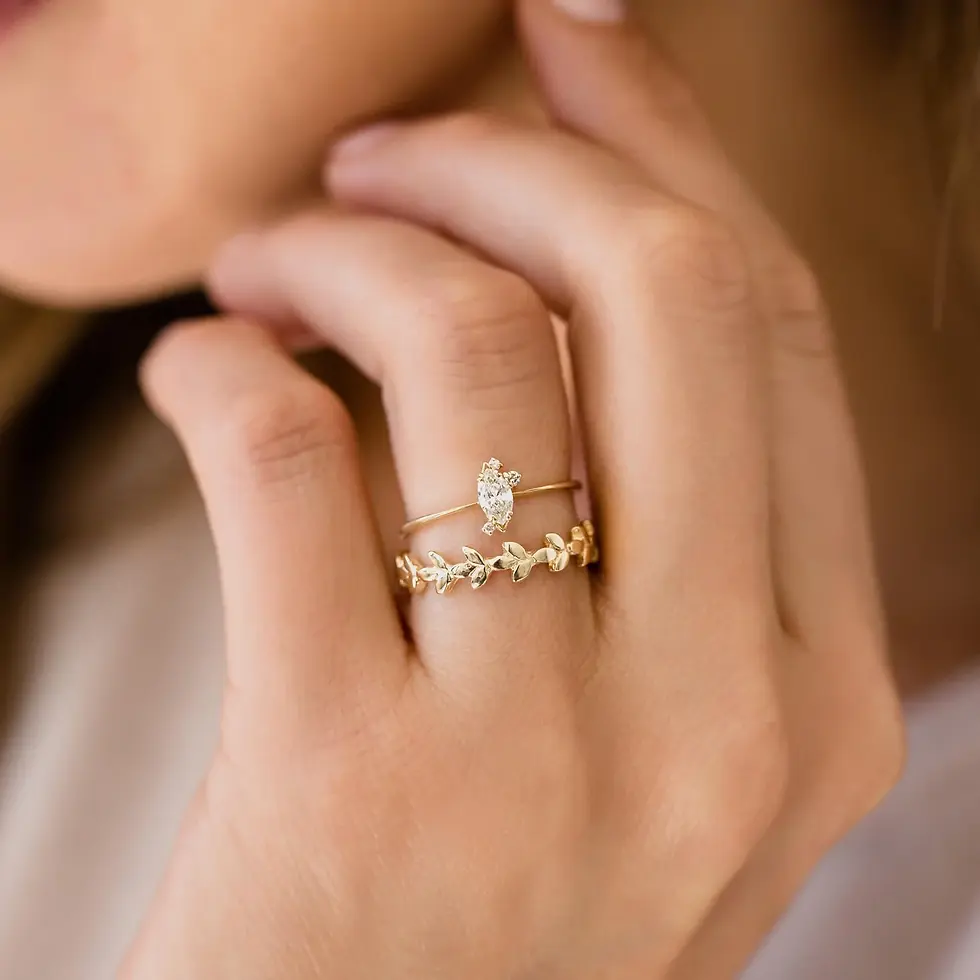 14k Solid Gold Lab-Grown Diamond Ember Ring