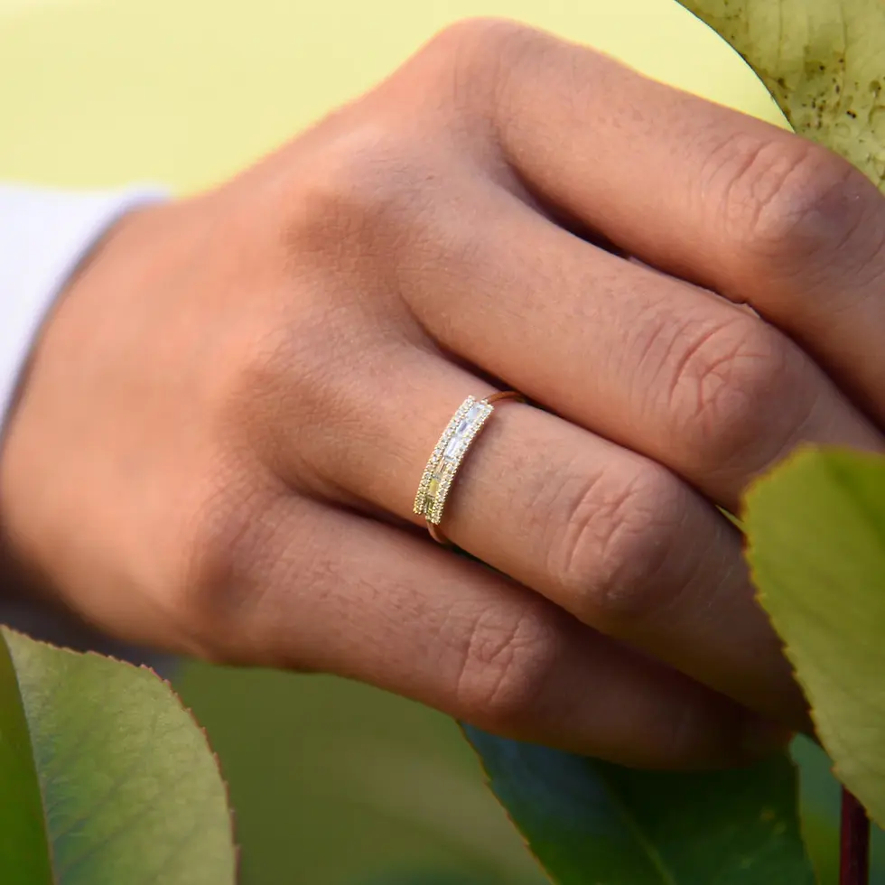 Thumbnail: 14K Solid Gold Horizontal Baguette Diamond Ring