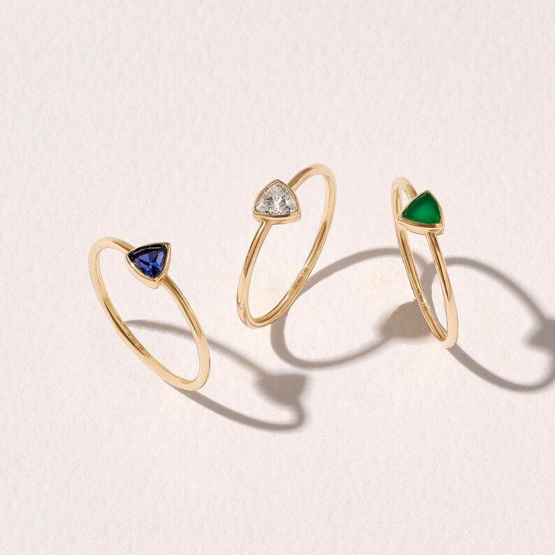 Minimalist 18K Solid Gold Triangle Agate Statement Ring