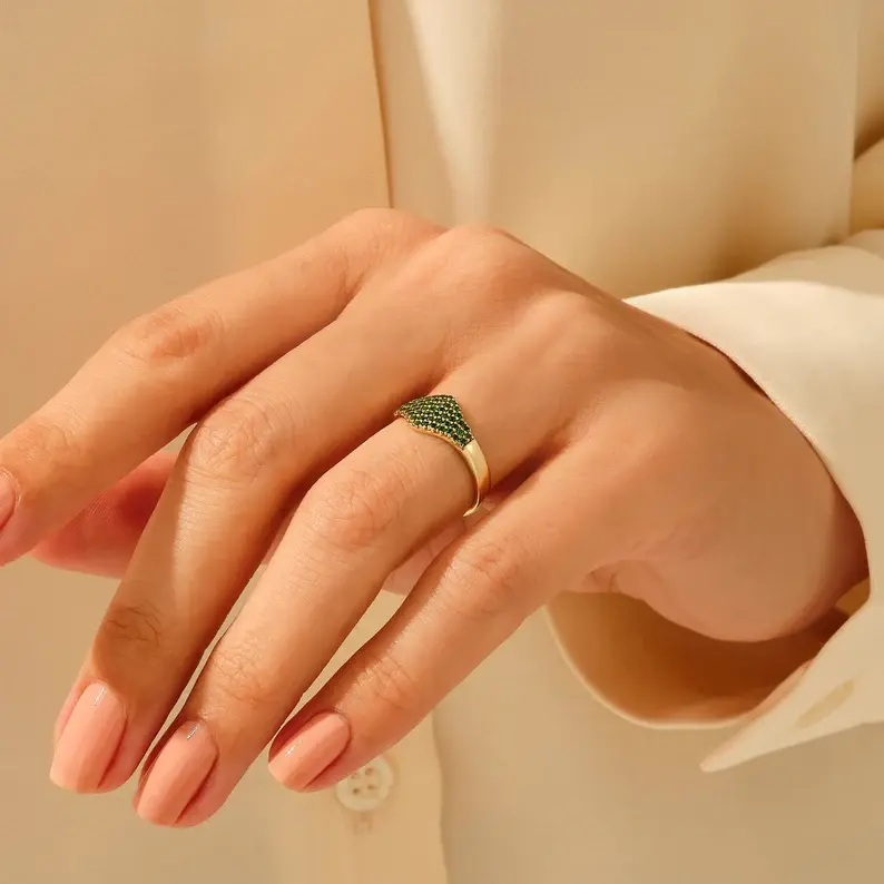 Thumbnail: Handcrafted 18K Solid Gold Emerald Flat Pave Designer Ring