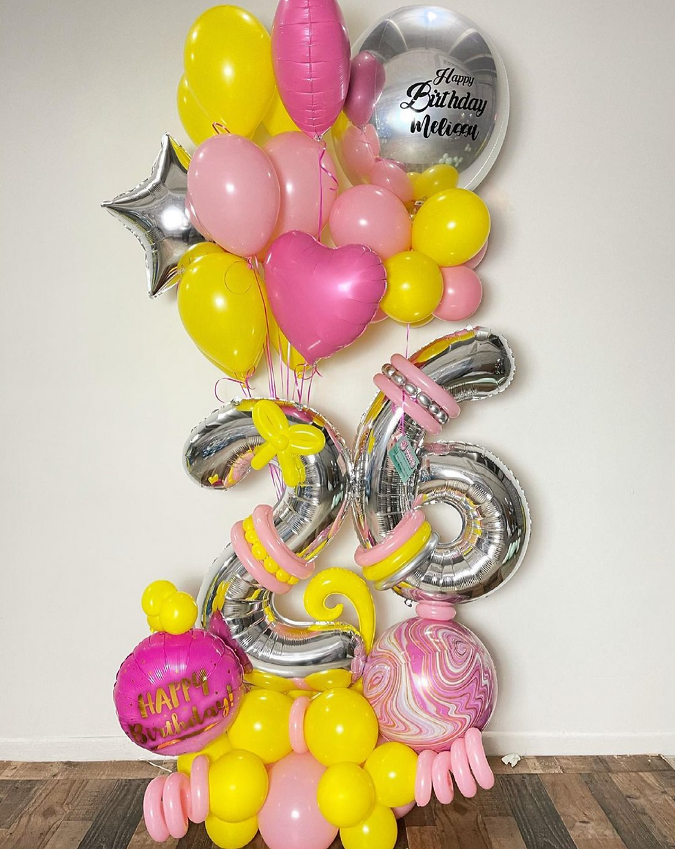 Thumbnail: Captivate Plus Balloon Bouquet
