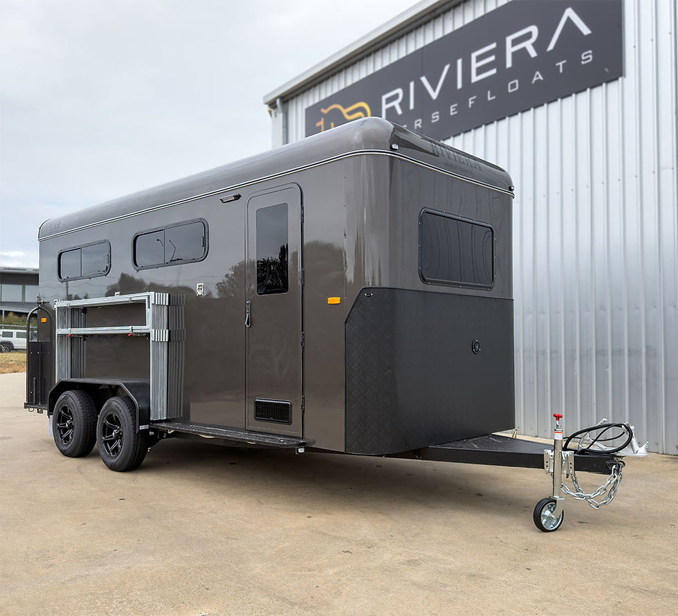 Riviera 3 Horse Angle Load Float