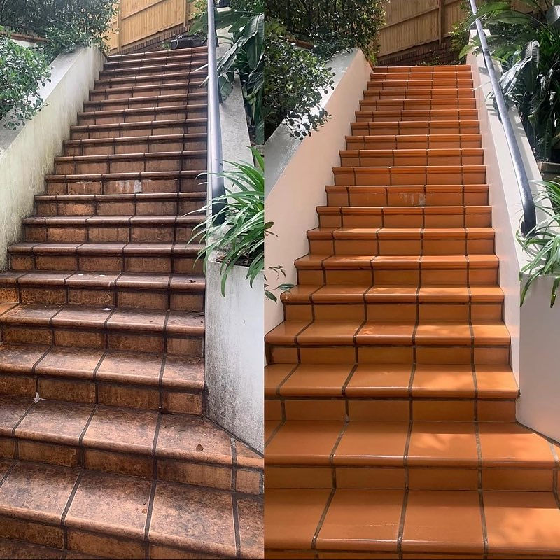 Before and after cleaning of a terracotta staircase