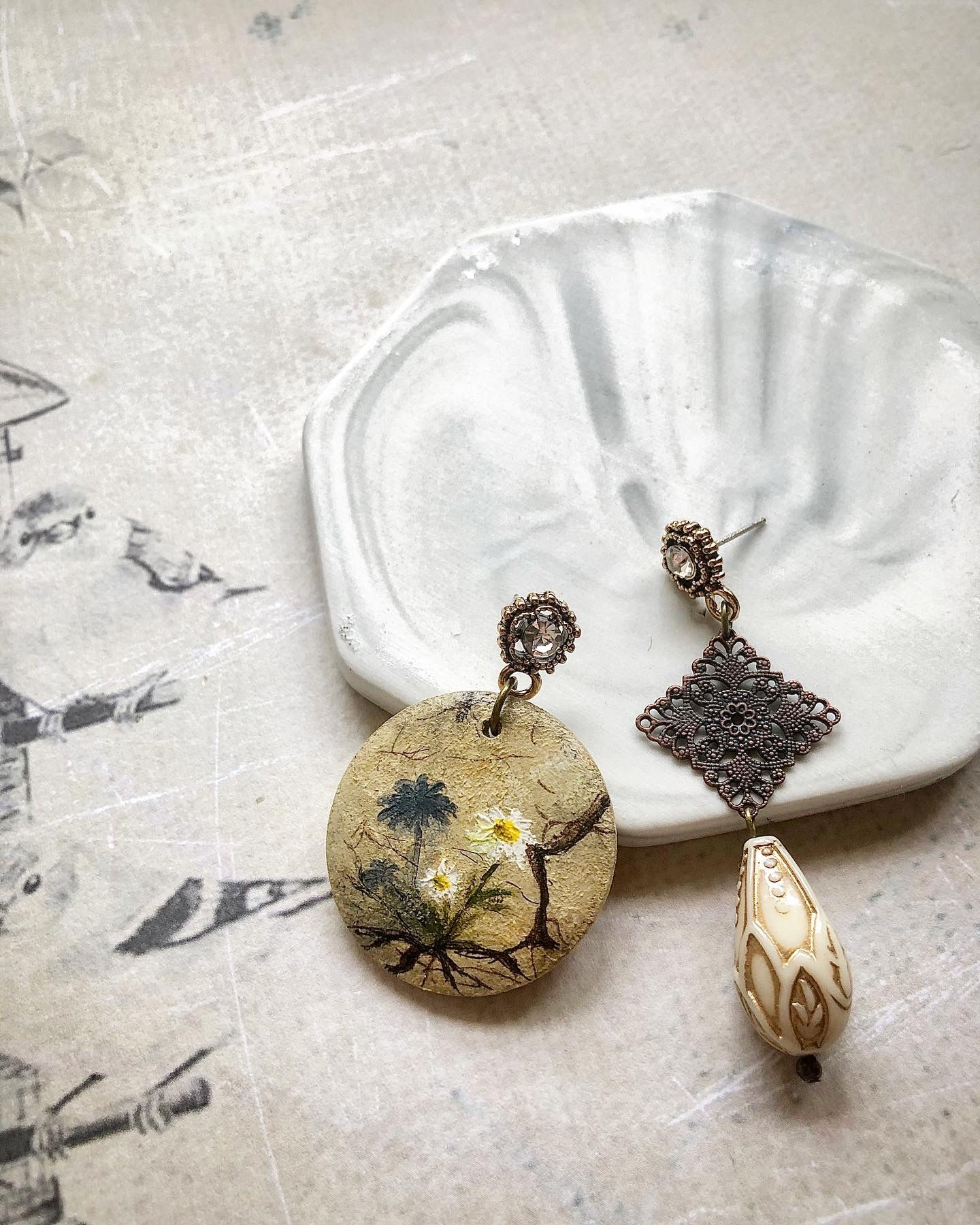 手繪耳環|絕處的花