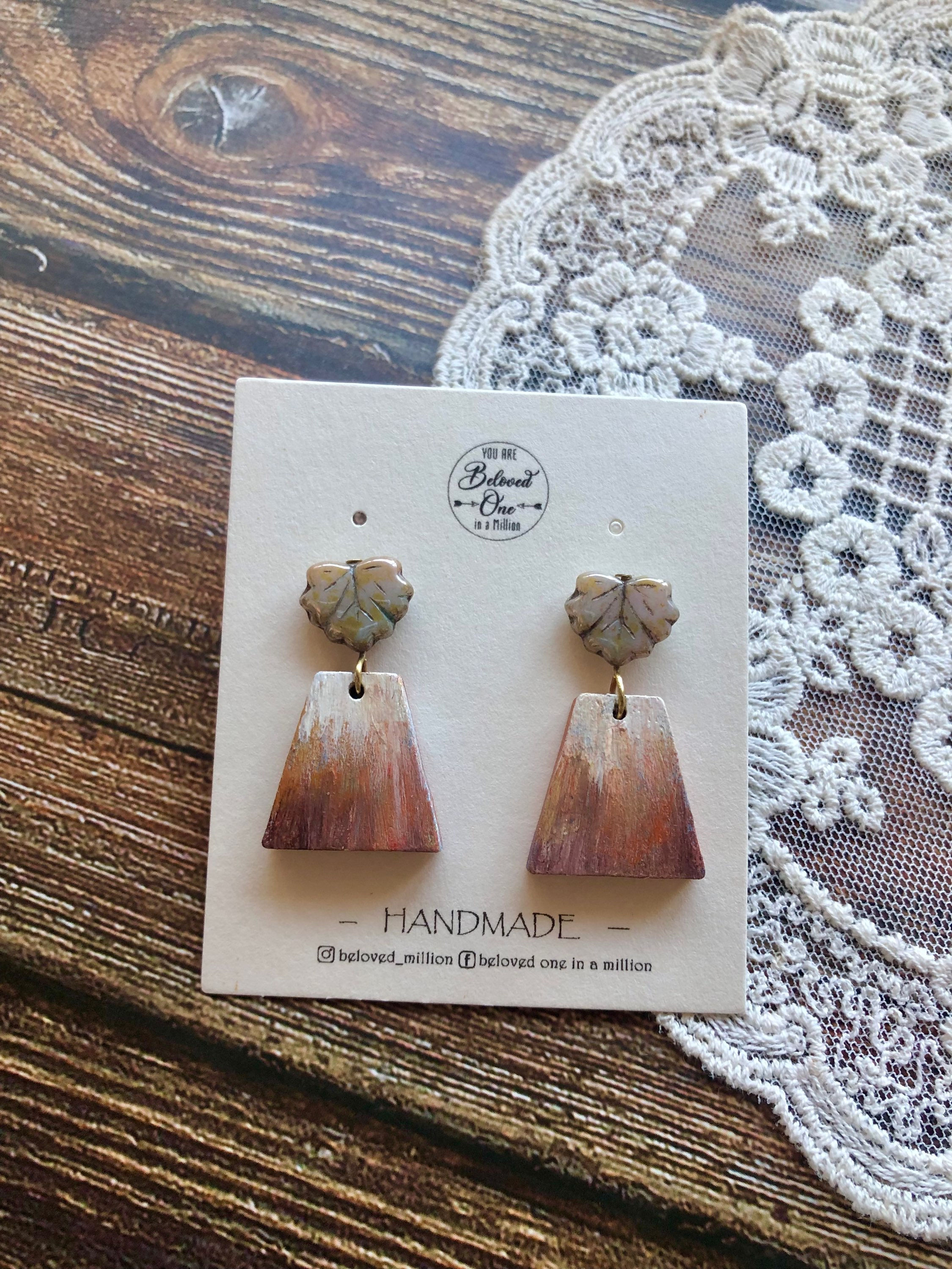 手繪飾品|秋.富士山