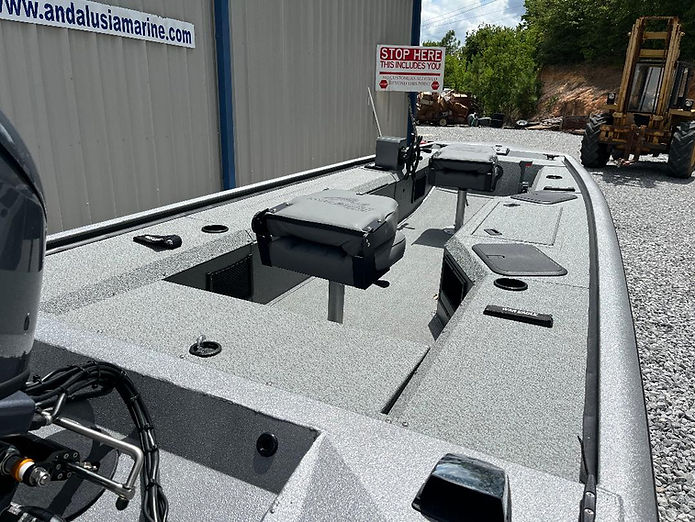 754VS War Eagle Boat